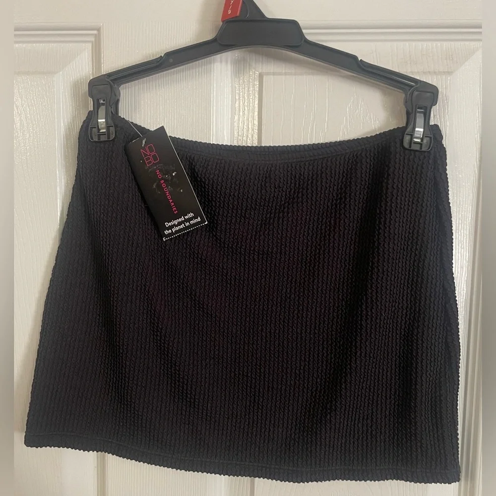 NWT No Boundaries Black Popcorn Swim Skirt Cover Up Juniors Size M 7-9